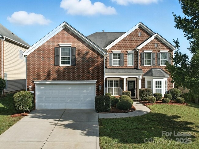 Building Photo - 10205 Falling Leaf Dr NW