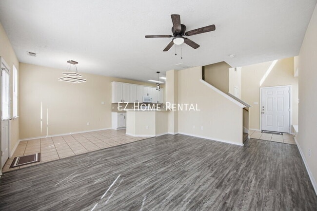 Photo - 59 E Stedhill Loop