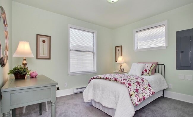 Photo - 7555 17th Ave NW