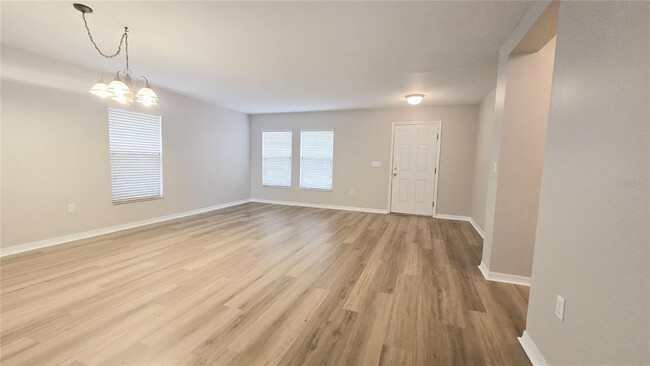 Photo - 6955 Lake Eaglebrooke Dr