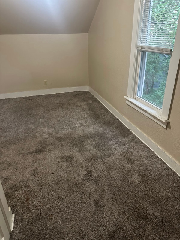 Photo - 1129 Barland St