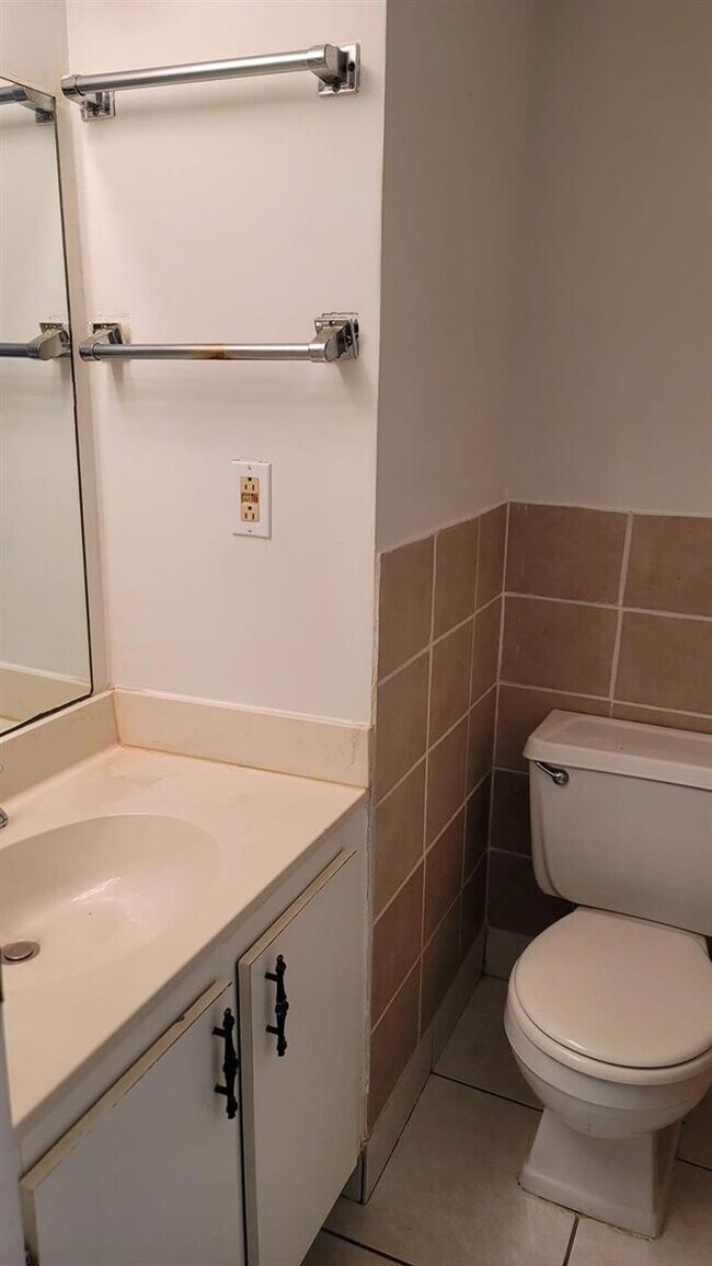 Photo - 4394 NW 9th Ave Unit .