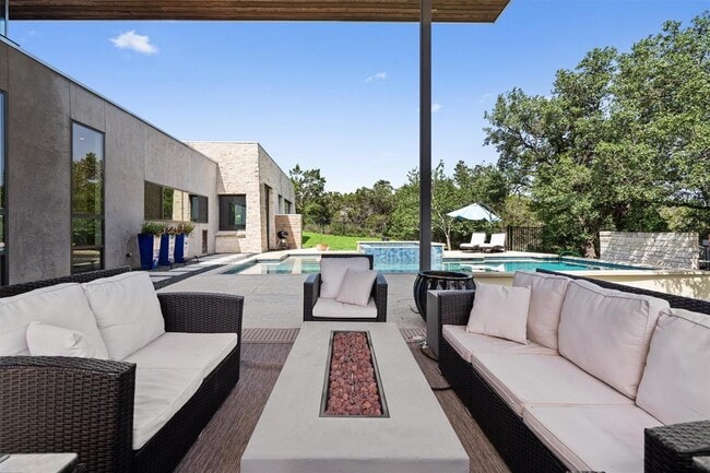 Photo - 1302 Socorro Dr