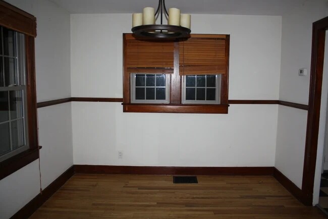 Photo - 708 N Washington St