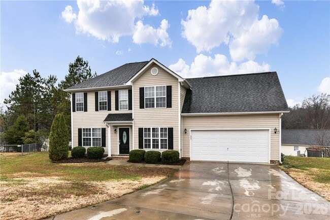 Photo - 1002 Hannah Pl