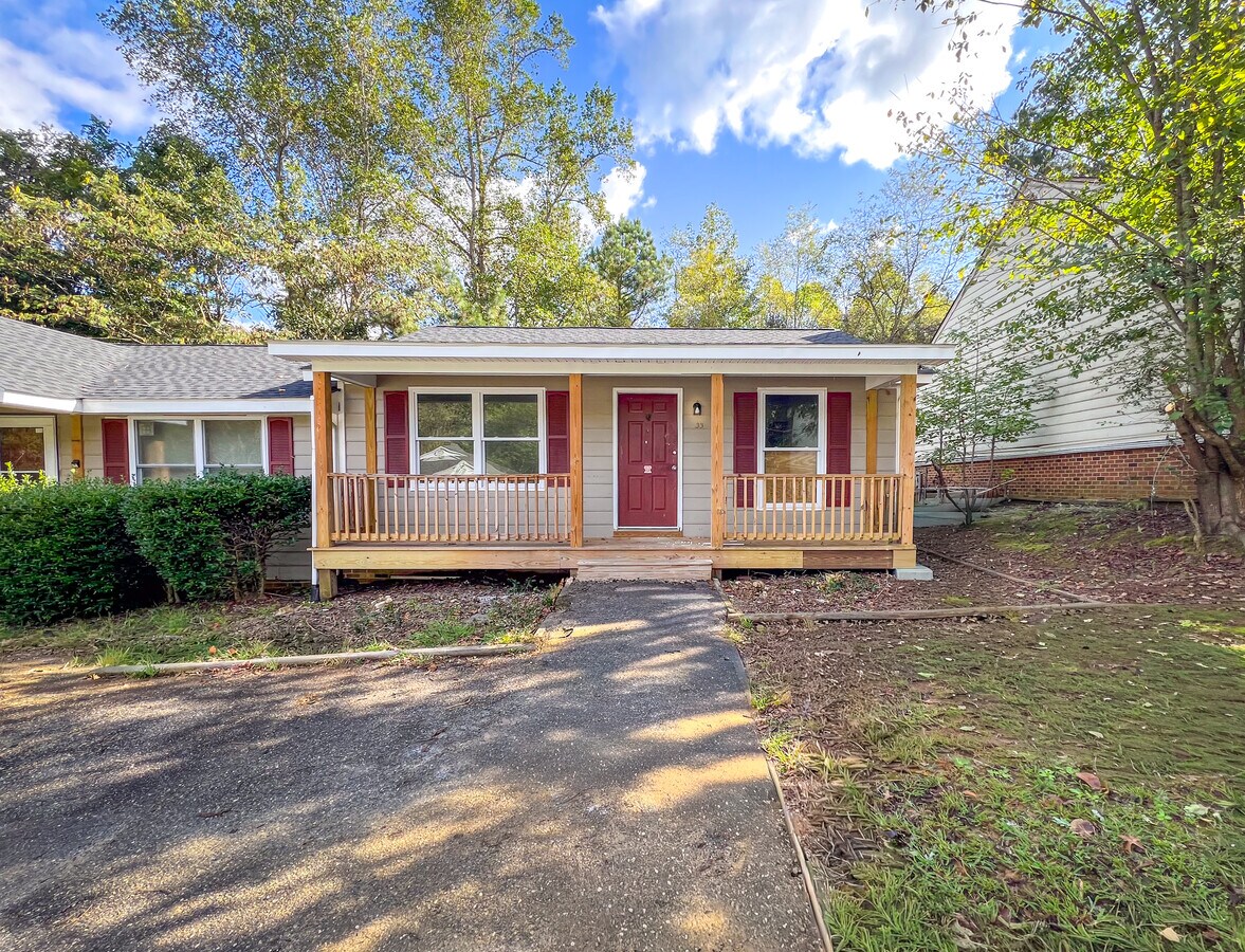 Photo - 33 Fox Hill Dr