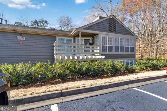 Photo - 2006 Riverview Dr