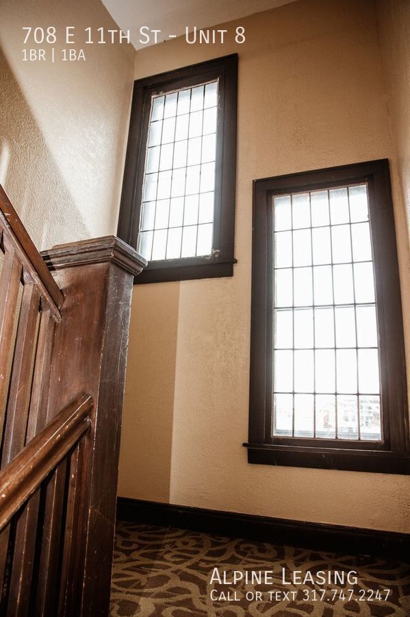 Photo - 708 E 11th St Unidad 8