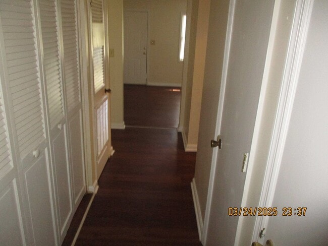 Photo - 612 S Maple St