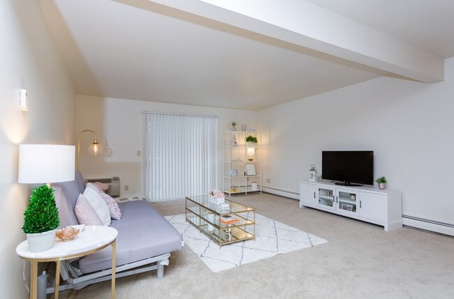 Photo - Apple Valley Apartments and Townhomes