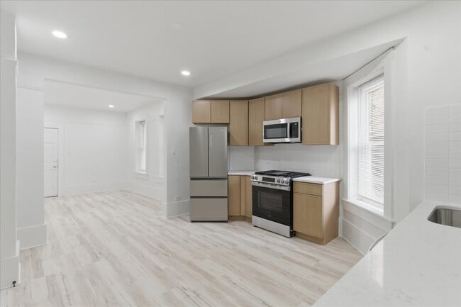 Photo - 2607 W Haddon Ave Unidad 1R