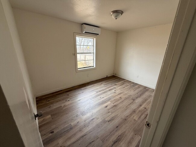 Photo - 3 Bedroom 1 Bath House