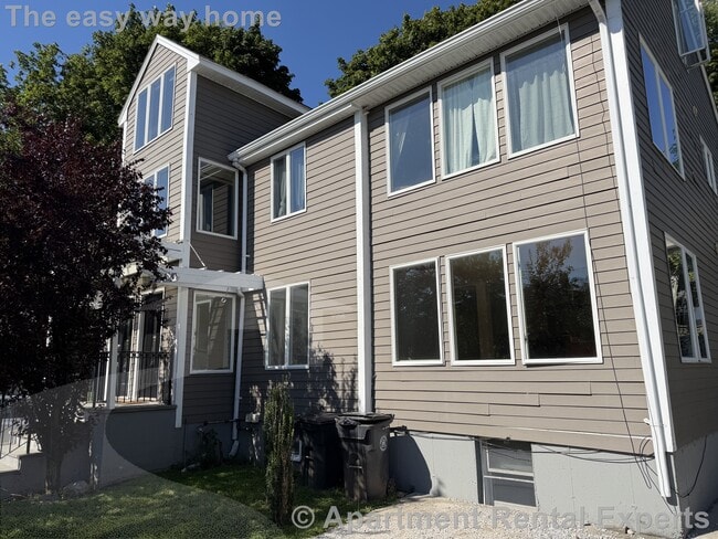 Photo - 167-169 Summer St Unit #B Unit #B