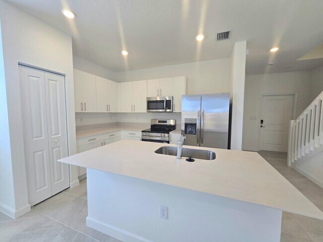 Photo - 1134 SE 2nd St