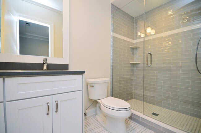 Photo - 4727 N Winchester Ave Unit 3N