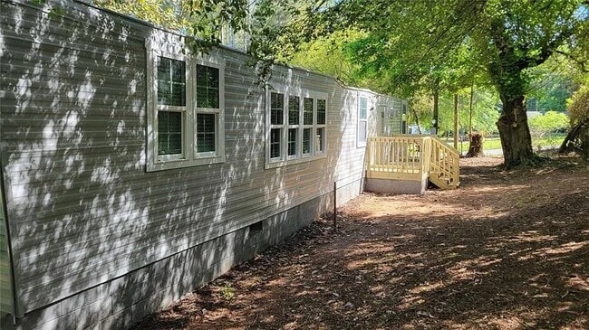 Photo - 5834 Bentley Rd