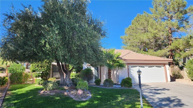 Photo - 5716 Palma del Sol Way