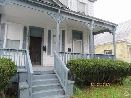 Building Photo - 217 Telfair St Rental