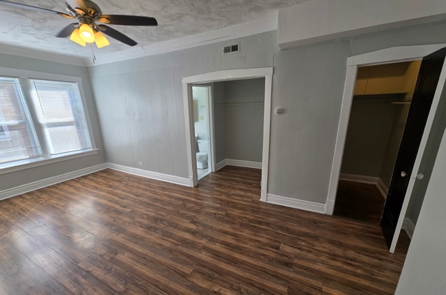 Photo - 4751 N Monticello Ave Unit 3G