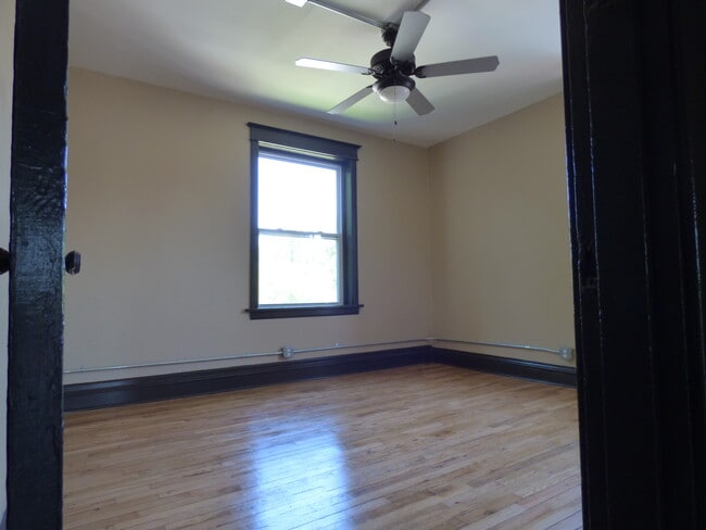 Photo - 3935 Michigan Ave Unit 1N