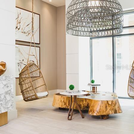 Photo - 125 E Pine St