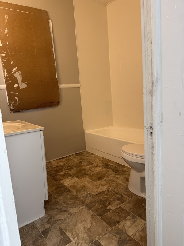 Photo - 2927 E 126th St