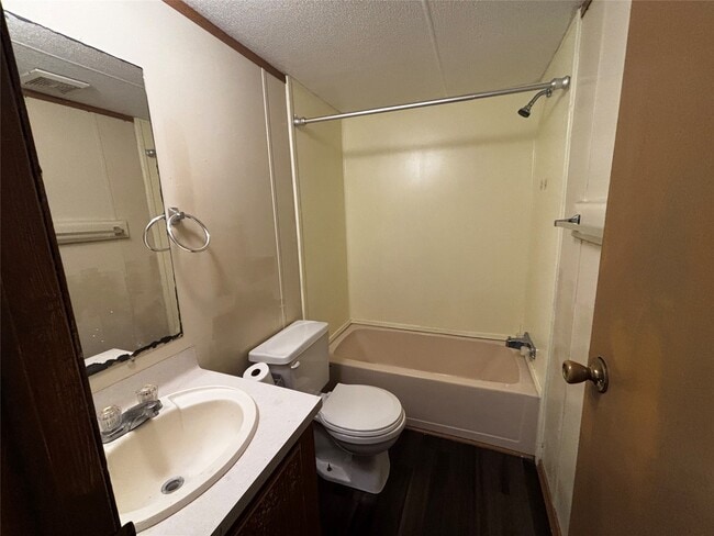 Building Photo - 508 Smith Hill Rd Rental