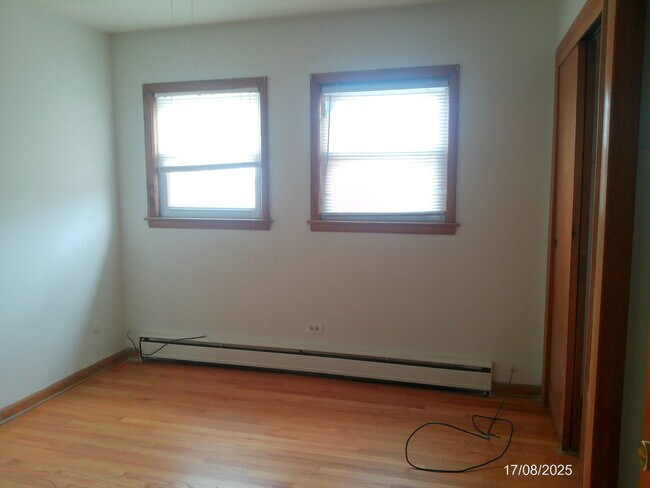 Photo - 7256 W Belmont Ave Apartamento Unidad 2N