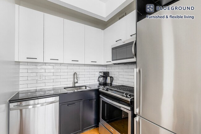Photo - 63 Wall St Unit SI FL28-ID1970