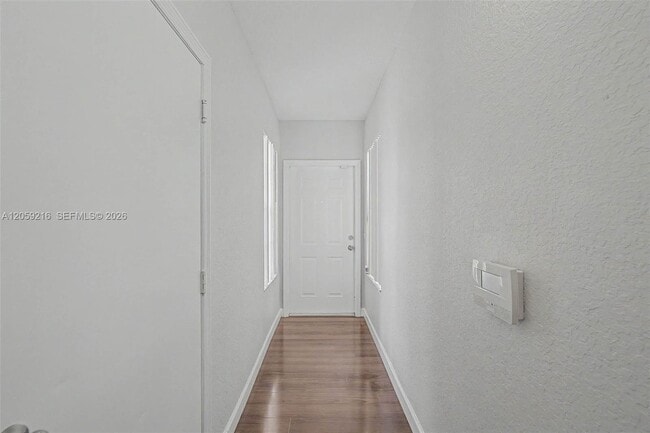 Photo - 1003 Belmont Ln