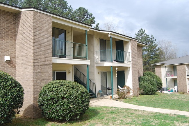Building Photo - Fox Run Rental