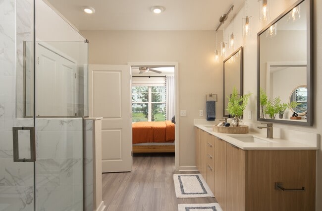 Aventon Meadows