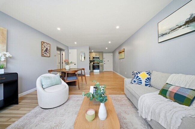 Photo - 20 Radcliffe Rd Unidad 209