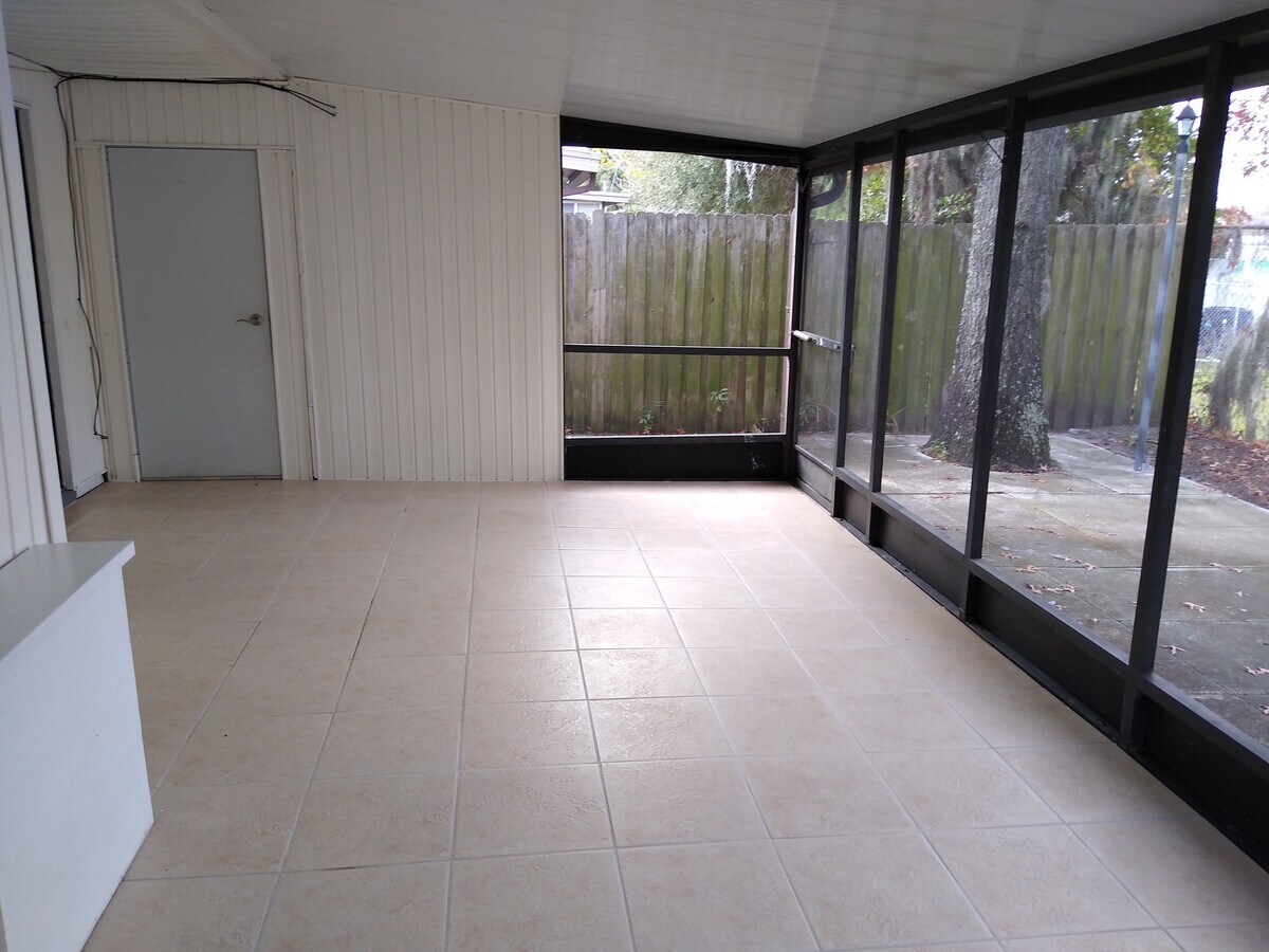 Photo - 2209 Pinewood Villas Dr Unidad none