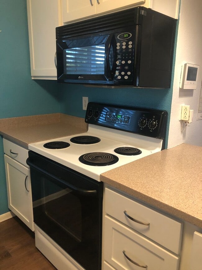 Photo - Kent Easthill 3 Bedroom Rambler