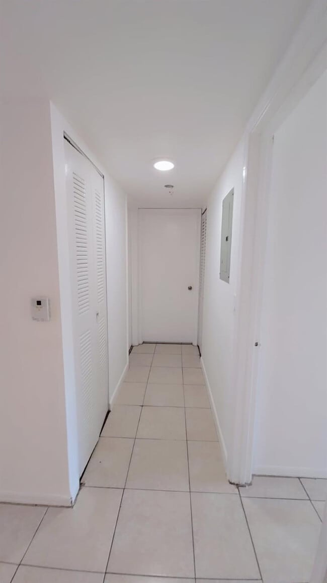 Photo - 3640 N 56th Ave Unit 412