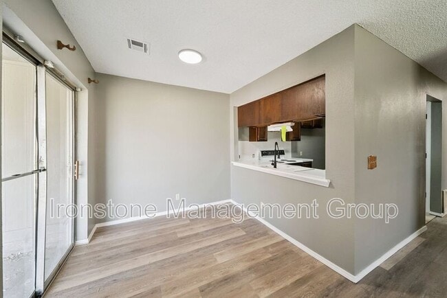 Photo - 8217 N 117th E Ave