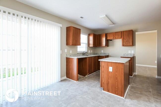 Photo - 3955 Thornaby Cir