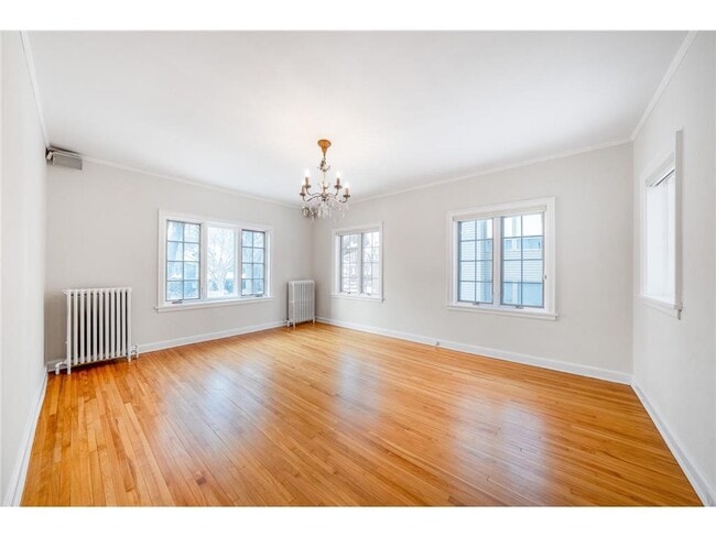 Photo - 1721 Humboldt Ave S