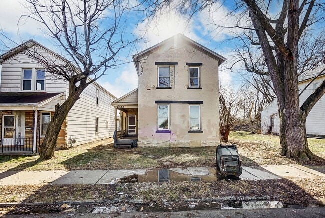 Photo - Four Bedroom Available in Dayton!