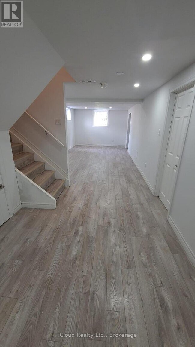 Photo - 24 Chilton Dr