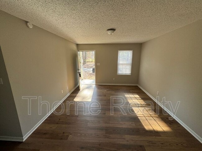 Photo - 1552 Fountain St