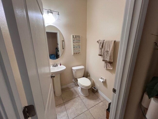 Photo - 3 BEDROOM HOUSE ON INDEPENDENCE - NO REAR NEIGHBORS AVAILABLE 8/14/26