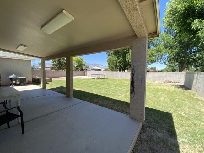 Photo - 700 N 1st Ave