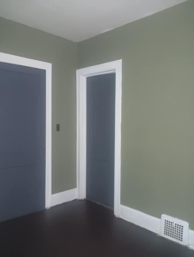 Photo - 9909 Dunlap Ave