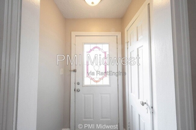 Photo - 74 N 2nd Ave