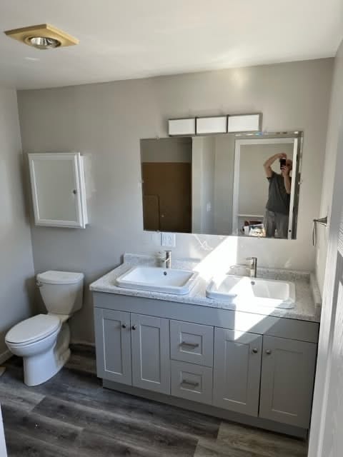 Photo - 1122 W Cecil St