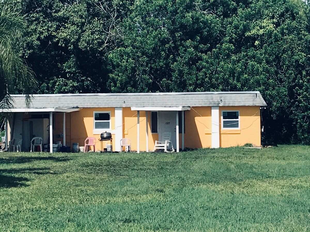 Photo - 1327 Persay Dr