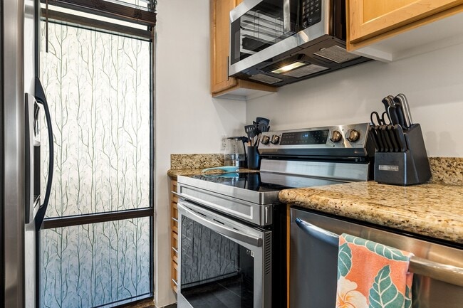 4267 Marina City Dr Unidad 308