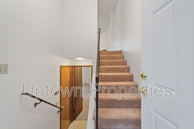 Photo - 250 Cervantes Cir